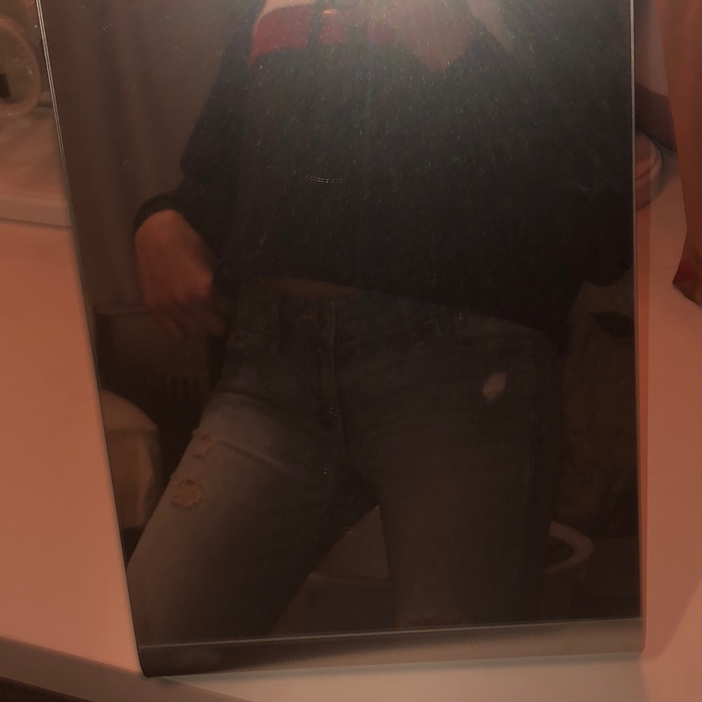 ripped skinny jeans